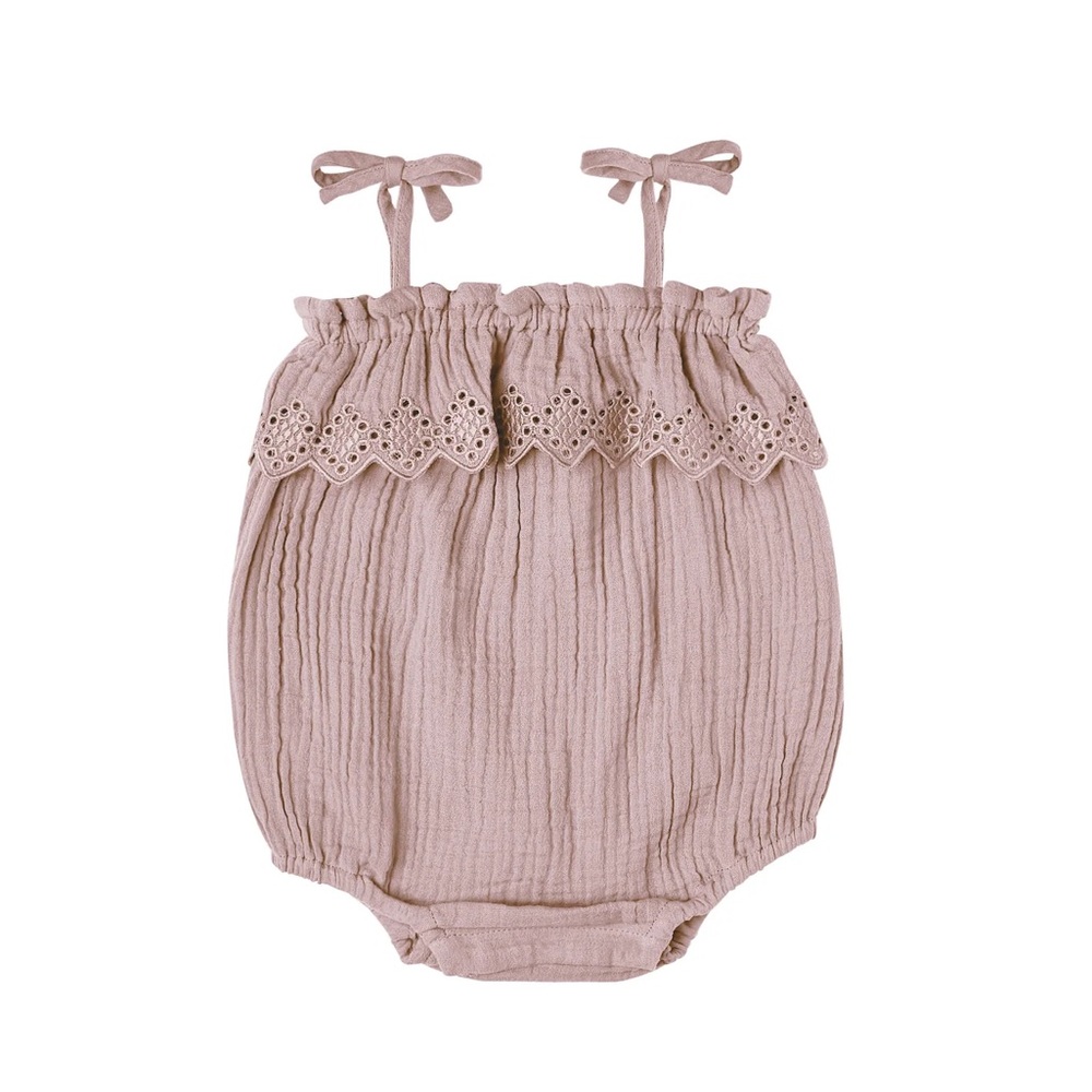 Rylee + Cru Ruffle Romper Mauve